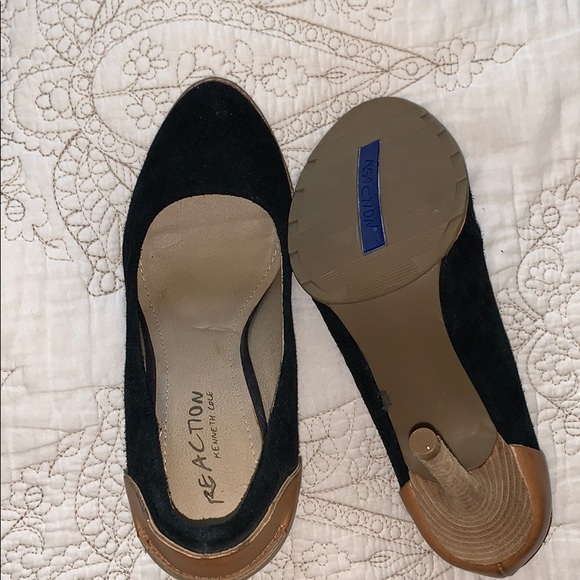 Reaction by Kenneth Cole heels - Picture 2 of 3